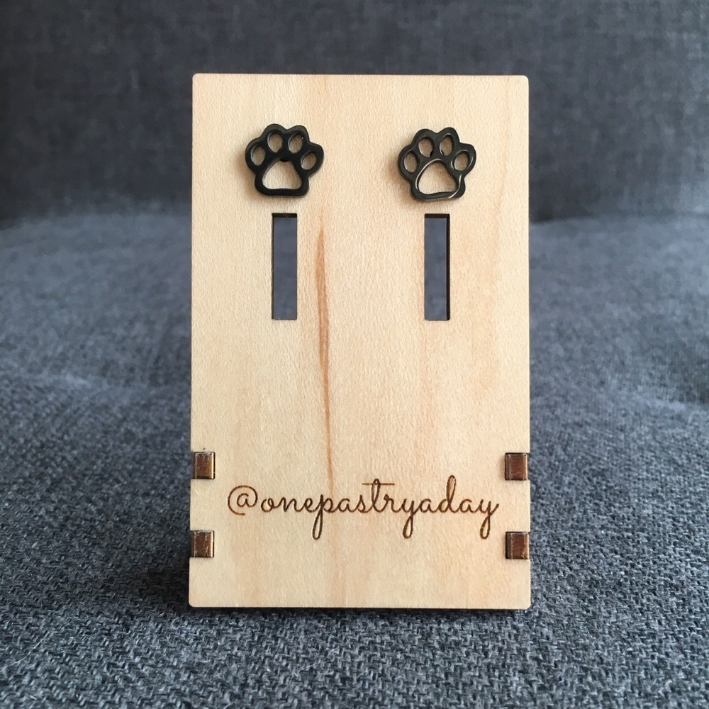 Paw Print Cut Out Stainless Steel Stud Earrings Gunmetal Black